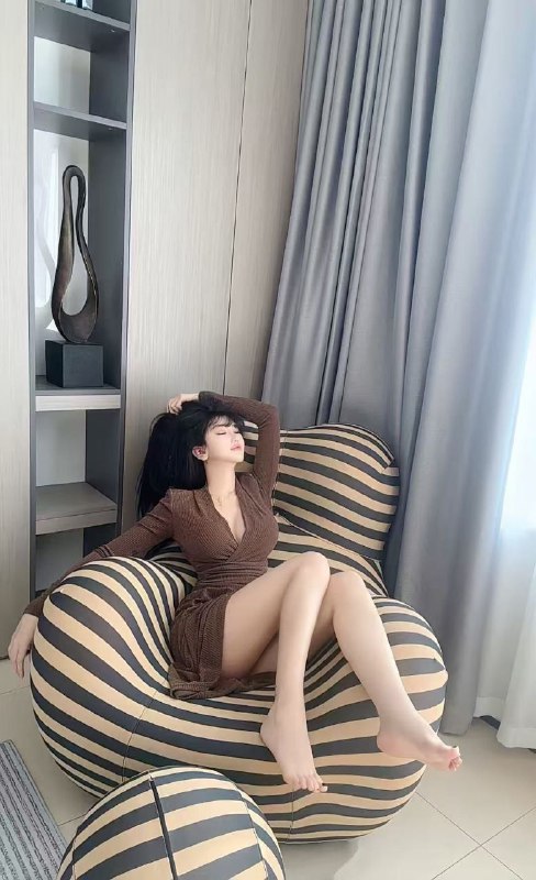 012921awznexiix0o50f30.jpg